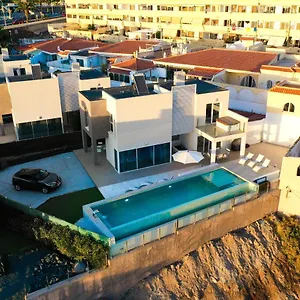 villa-nirvana.in-canary-islands.com/